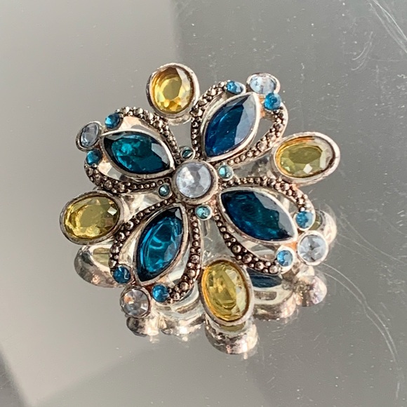 Vintage Rhinestone Monet Brooch - Picture 1 of 2